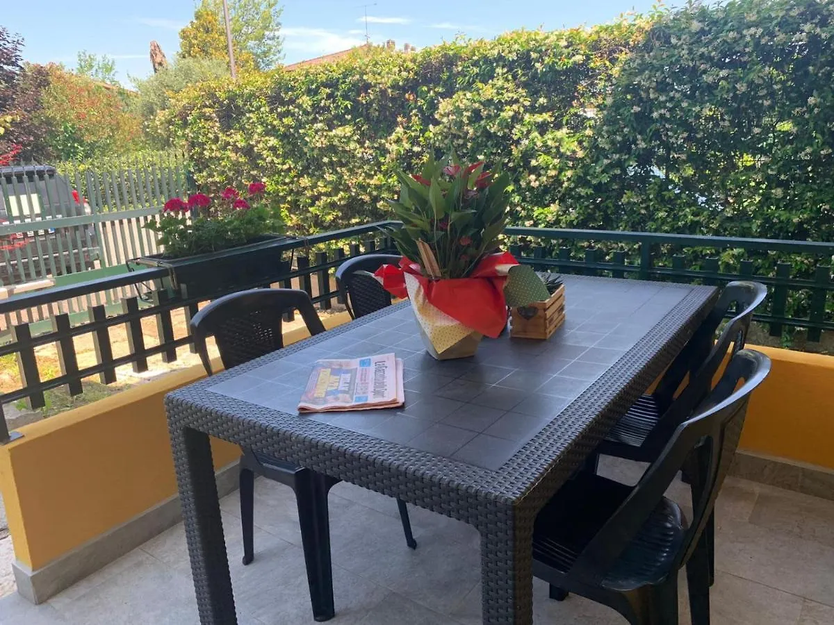 Vila Casa Dai Angioi Sirmione 0*,