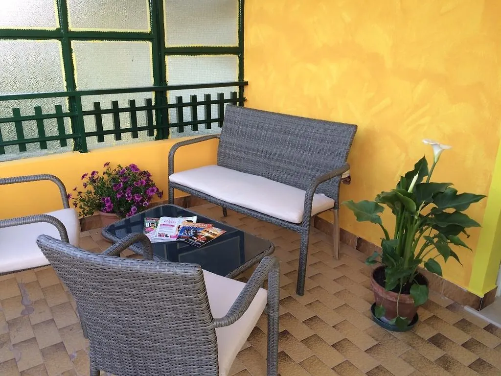 Vila Casa Dai Angioi Sirmione 0*,  Itálie