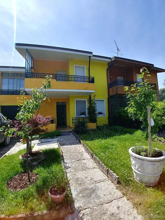 بيت للعطل فيلا Casa Dai Angioi سيرمِيوني