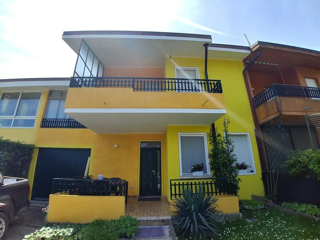 بيت للعطل فيلا Casa Dai Angioi سيرمِيوني